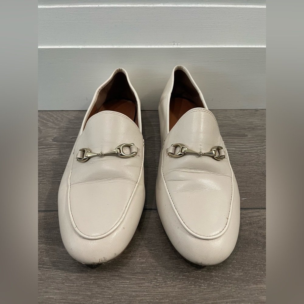 Coach Loafers Gucci Horsebit style
‼️FINAL MOVING OUT SALE‼️